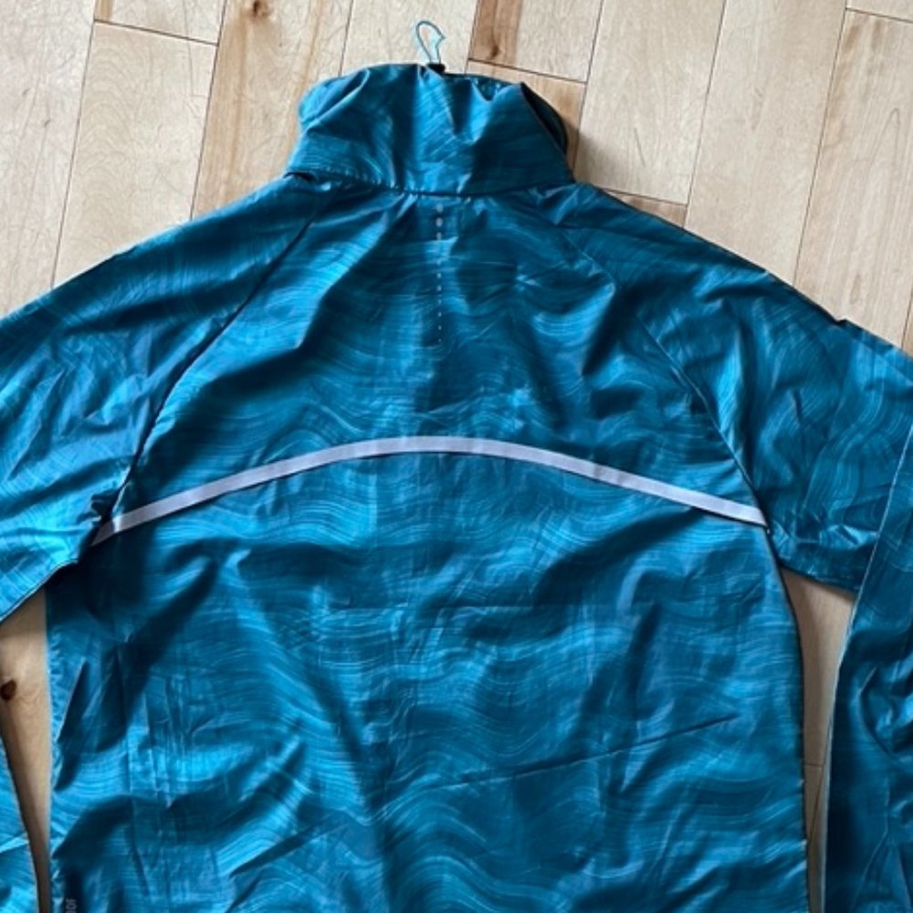Women's Running Jacket - Picture 4 of 7